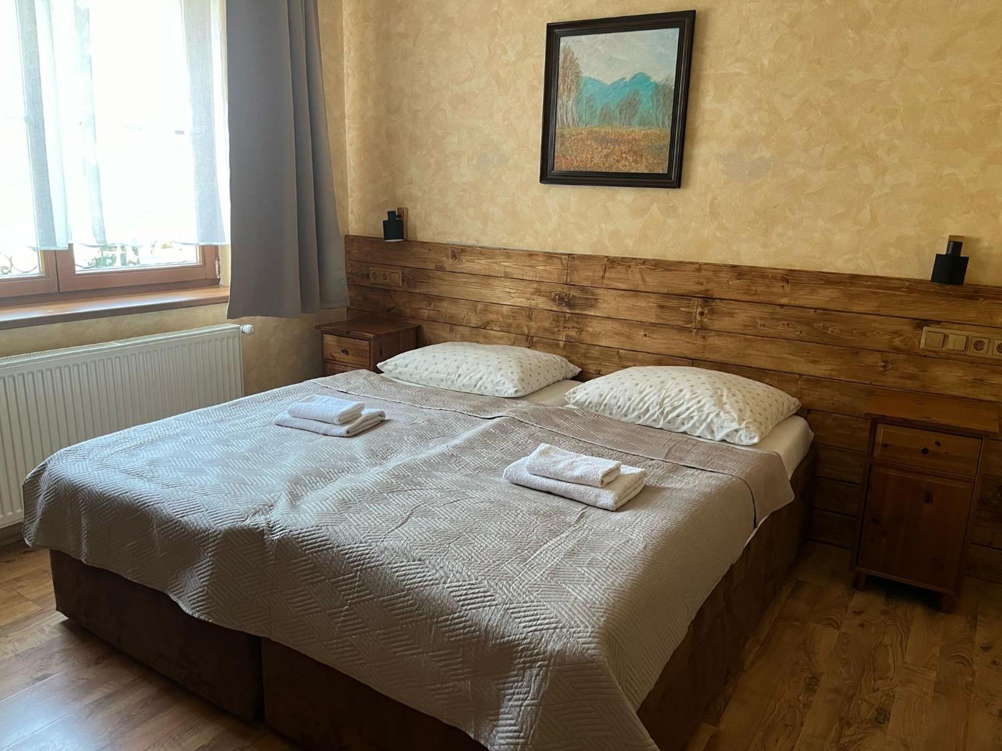 Penzion Pri Kastieli Bratislava Luaran gambar