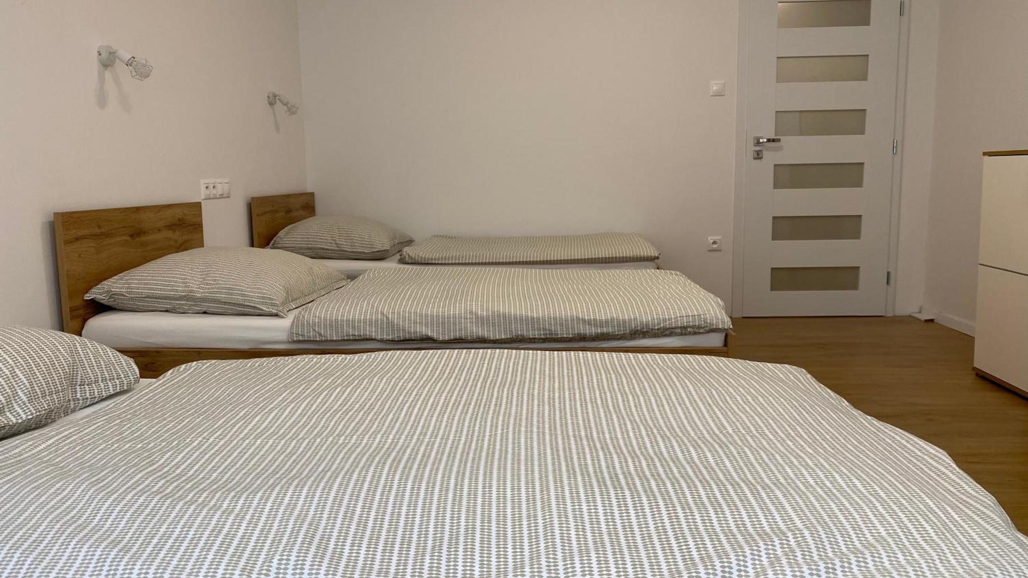 Penzion Pri Kastieli Bratislava Luaran gambar